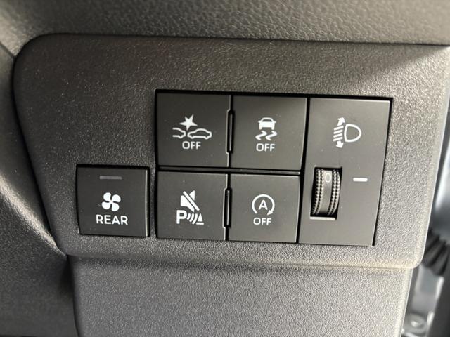 ハイゼットカーゴＤＸＡＭ／ＦＭチューナー　マニュアルエアコン　アクセサリーソケット　電子制御式４ＷＤ　オーバーヘッドシェルフ　フルフラット荷室　ハロゲンヘッドランプ　オートライト機能　キーレスエントリー　スマアシ（長野県）の中古車