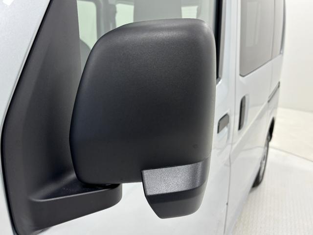 ハイゼットカーゴＤＸＡＭ／ＦＭチューナー　マニュアルエアコン　アクセサリーソケット　電子制御式４ＷＤ　オーバーヘッドシェルフ　フルフラット荷室　ハロゲンヘッドランプ　オートライト機能　キーレスエントリー　スマアシ（長野県）の中古車