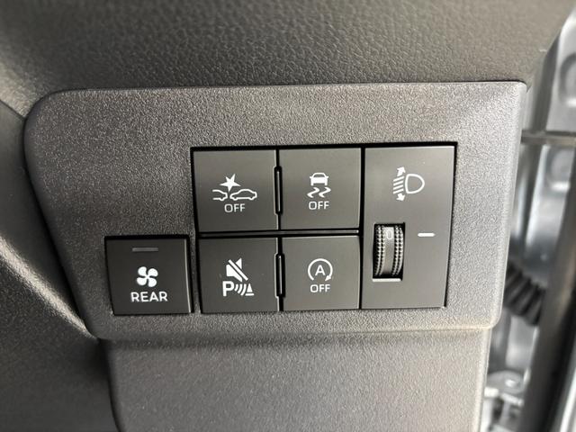 ハイゼットカーゴＤＸＡＭ、ＦＭチューナー　マニュアルエアコン　電子制御式４ＷＤ　両側スライドドア　フルフラット荷室　ハロゲンヘッドランプ　オートライト機能　オーバーヘッドシェルフ　キーレスエントリー　スマアシ（長野県）の中古車