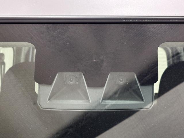 ハイゼットカーゴＤＸＡＭ、ＦＭチューナー　マニュアルエアコン　電子制御式４ＷＤ　両側スライドドア　フルフラット荷室　ハロゲンヘッドランプ　オートライト機能　オーバーヘッドシェルフ　キーレスエントリー　スマアシ（長野県）の中古車