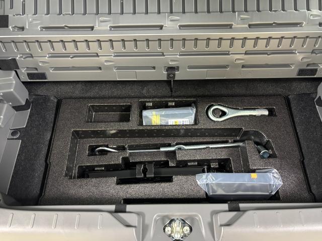 タフトＧターボ　ダーククロムベンチャーターボ　追従機能　オーディオレス　ＵＳＢソケット　スカイフィールトップ　電動パーキングブレーキ　ＬＥＤ　オートライト機能　１５インチアルミホイール　プッシュスタート　キーフリー　スマアシ（長野県）の中古車