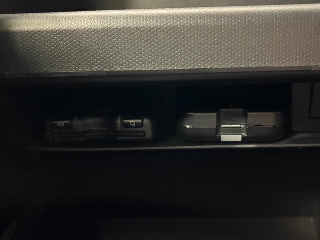 タフトＧターボターボ　追従機能　ドライブレコーダー　ＥＴＣ　純正ナビ　バックカメラ　Ｂｌｕｅｔｏｏｔｈ　フルセグ　ＵＳＢソケット　スカイフィールトップ　両側シートヒーター　ＬＥＤ　オートライト　　キーフリー（長野県）の中古車