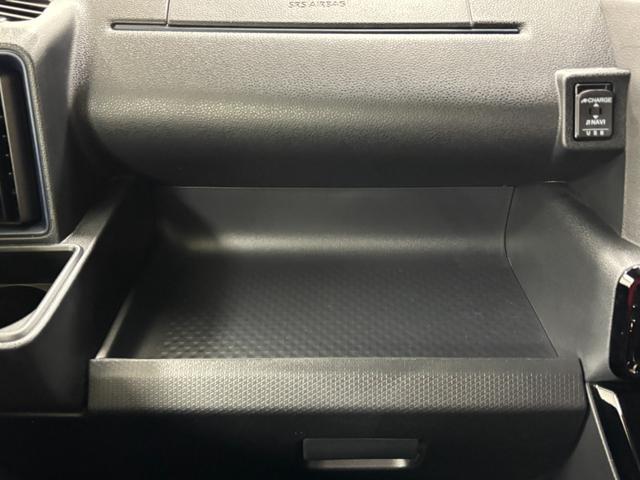 タントカスタムＲＳターボ　ＥＴＣ　純正ナビ　パノラマモニター　Ｂｌｕｅｔｏｏｔｈ　ハンズフリー　フルセグ　ＵＳＢソケット　両側電動スライドドア　ミラクルオープンドア　両側シートヒーター　格納式テーブル　ＬＥＤ　スマアシ（長野県）の中古車