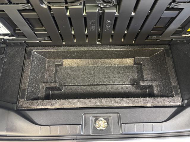 タントカスタムＲＳターボ　ＥＴＣ　純正ナビ　パノラマモニター　Ｂｌｕｅｔｏｏｔｈ　ハンズフリー　フルセグ　ＵＳＢソケット　両側電動スライドドア　ミラクルオープンドア　両側シートヒーター　格納式テーブル　ＬＥＤ　スマアシ（長野県）の中古車