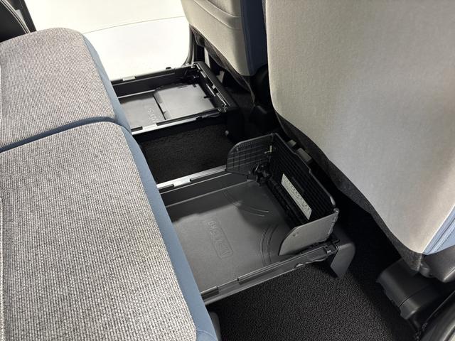 ムーヴキャンバスストライプスＧＣＤチューナー　両側電動スライドドア　両側シートヒーター　ホッとカップホルダー　置きラクボックス　電動格納ミラー　電動パーキングブレーキ　ＬＥＤヘッドランプ　オートライト機能　キーフリー　スマアシ（長野県）の中古車