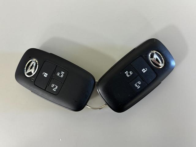 トールカスタムＧ追従機能　ドラレコ　純正ナビ　パノラマモニター　Ｂｌｕｅｔｏｏｔｈ　フルセグ　ハンズフリー通話　ＵＳＢソケット　両側電動スライドドア　両側シートヒーター　格納式テーブル　ＬＥＤ　キーフリー　スマアシ（長野県）の中古車