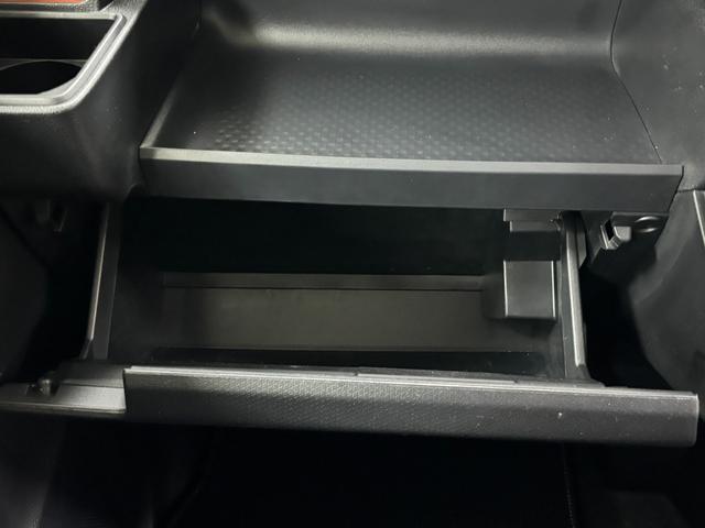 タントファンクロスターボターボ　オーディオレス　ＵＳＢソケット　両側電動スライドドア　ミラクルオープンドア　両側シートヒーター　格納式テーブル　電動格納ミラー　収納付きアームレスト　ＬＥＤ　オートライト　キーフリー　スマアシ（長野県）の中古車