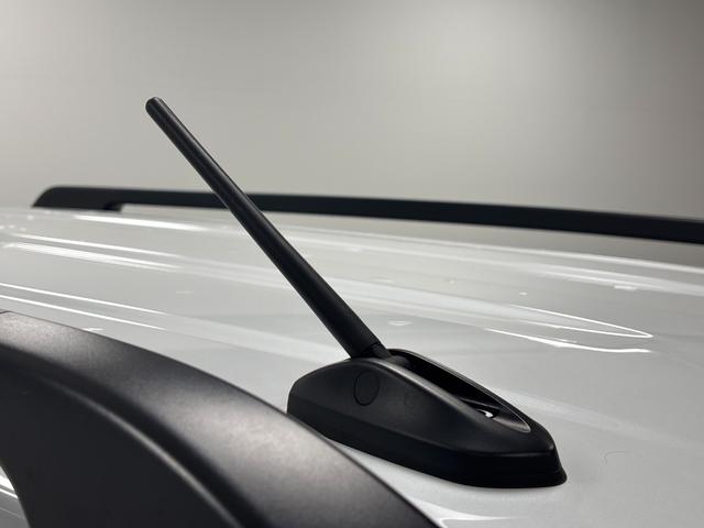 タントファンクロスターボ eco IDLE非装着車ターボ CDチューナー USBソケット 両側電動スライドドア ミラクルオープンドア 両側シートヒーター 格納式テーブル 電動格納ミラー 収納付きアームレスト LED オートライト キーフリー スマアシ(長野県)の中古車