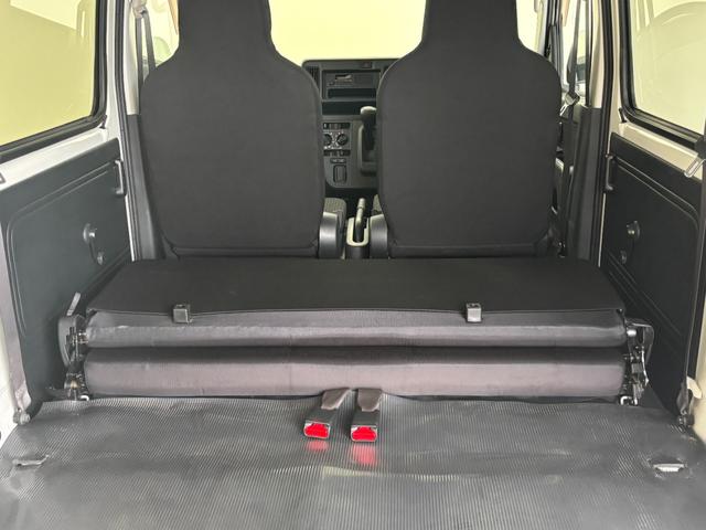 ハイゼットカーゴDX SAIIIETC AM・FMチューナー マニュアルエアコン パートタイム4WD フルフラット荷室 オーバーヘッドシェルフ ショッピングフック 両側スライドドア 両側パワーウィンドゥ ハロゲン キーレス スマアシ(長野県)の中古車