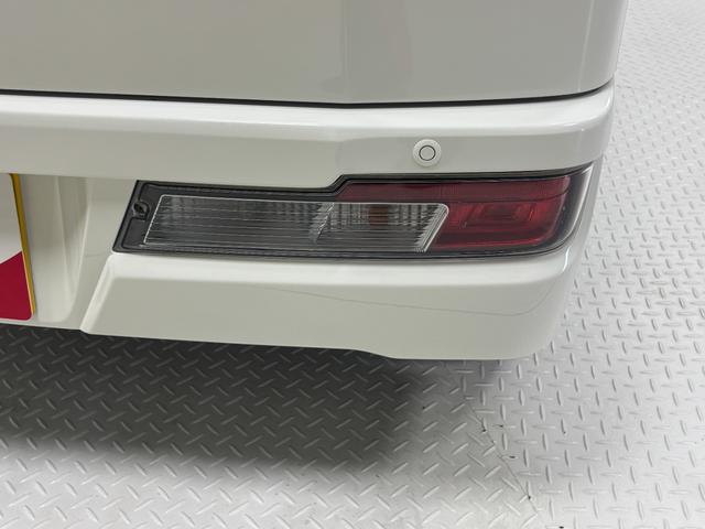 ハイゼットカーゴDX SAIIIETC AM・FMチューナー マニュアルエアコン パートタイム4WD フルフラット荷室 オーバーヘッドシェルフ ショッピングフック 両側スライドドア 両側パワーウィンドゥ ハロゲン キーレス スマアシ(長野県)の中古車