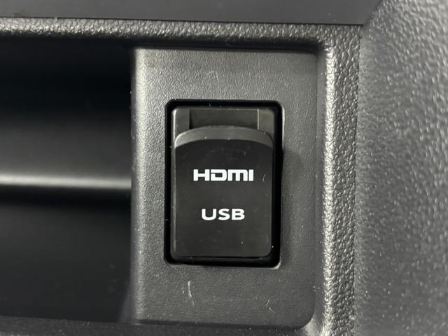 タントカスタムＲＳ　トップエディションＶＳ　ＳＡIIIターボ　エンスタ　ＥＴＣ　ドラレコ　純正ナビ　パノラマモニター　Ｂｌｕｅｔｏｏｔｈ　フルセグ　ＨＤＭＩ、ＵＳＢソケット　両側電動スライドドア　フルフラット荷室　片側シートヒーター　格納サンシェード（長野県）の中古車
