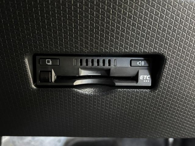タントカスタムＲＳターボ　ＥＴＣ　ＣＤチューナー　ＵＳＢソケット　両側電動スライドドア　ミラクルオープンドア　両側シートヒーター　格納式テーブル　電動格納ミラー　ＬＥＤヘッドランプ　オートライト　キーフリー　スマアシ（長野県）の中古車