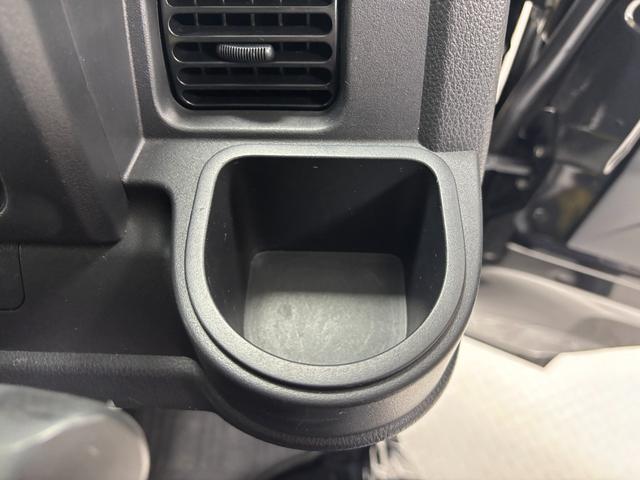ハイゼットトラックスタンダード　４ＷＤ　４ＡＴＣＤチューナー　マニュアルエアコン　４ＡＴ　パートタイム４ＷＤ　アクセサリーソケット　ハロゲンヘッドランプ　オートライト機能　ショッピングフック　ゲートプロテクター（長野県）の中古車