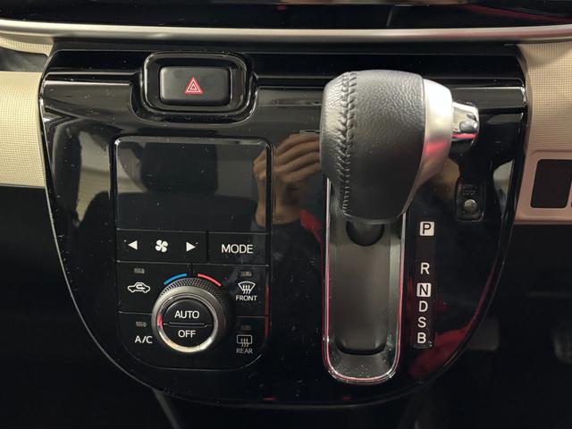ムーヴキャンバスGブラックアクセントVS SAIIIETC ドラレコ 純正ナビ パノラマモニター Bluetooth フルセグ ハンズフリー通話 USBソケット 置きラクボックス 両側電動スライドドア 運転席側シートヒーター LED スマアシ(長野県)の中古車