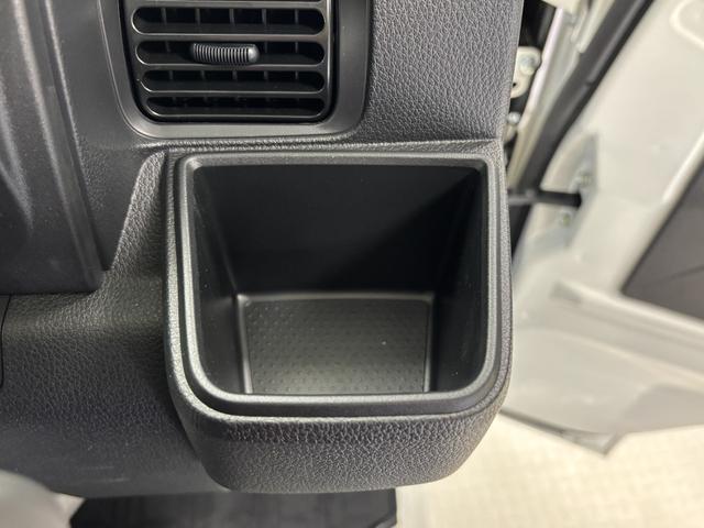 ハイゼットトラックスタンダード　農用スペシャルＡＭ・ＦＭチューナー　マニュアルエアコン　電子制御式４ＷＤ　アクセサリーソケット　ハロゲンヘッドランプ　オートライト機能　ショッピングフック　アッパートレイ　ＬＥＤ大型荷台作業灯（長野県）の中古車