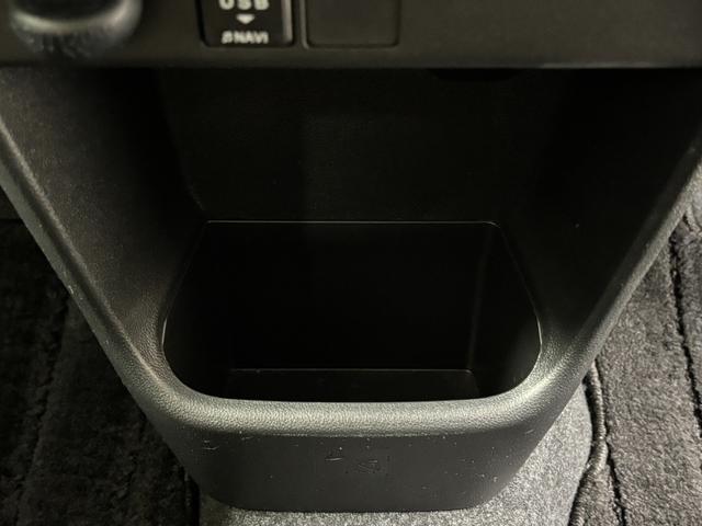 ムーヴキャンバスＸリミテッドメイクアップ　ＳＡII純正ナビ　パノラマモニター　Ｂｌｕｅｔｏｏｔｈ　フルセグ　ハンズフリー通話　ＵＳＢソケット　両側電動スライドドア　置きラクボックス　ステアリングスイッチ　電動格納ミラー　キーフリー　スマアシ（長野県）の中古車