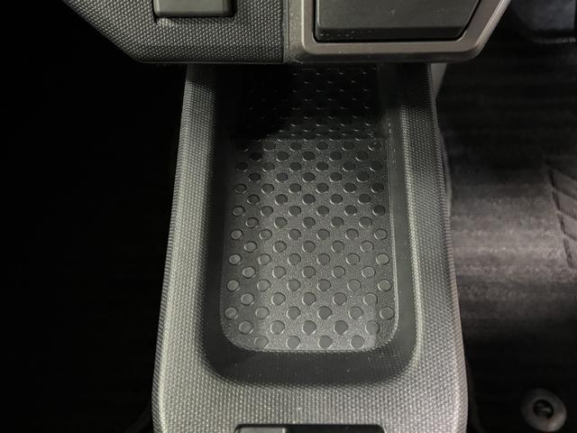タフトＧターボ　ダーククロムベンチャーターボ　追従機能　Ｂｌｕｅｔｏｏｔｈ・ＵＳＢオーディオ　ハンズフリー　ＵＳＢソケット　スカイフィールトップ　電動パーキングブレーキ　両側シートヒーター　プッシュスタート　ＬＥＤ　オートライト　スマアシ（長野県）の中古車