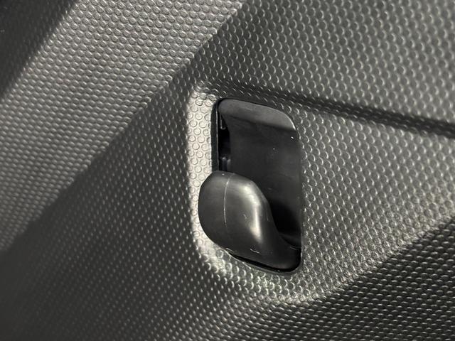 タフトＧターボ　ダーククロムベンチャーターボ　追従機能　Ｂｌｕｅｔｏｏｔｈ・ＵＳＢオーディオ　ハンズフリー　ＵＳＢソケット　スカイフィールトップ　電動パーキングブレーキ　両側シートヒーター　プッシュスタート　ＬＥＤ　オートライト　スマアシ（長野県）の中古車