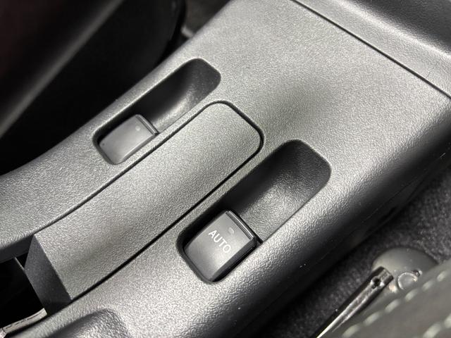 コペンＧＲ　スポーツオープンカー　純正ナビ　バックカメラ　Ｂｌｕｅｔｏｏｔｈ　フルセグ　オートエアコン　ＬＥＤヘッドランプ　フォグランプ　オートライト　ステアリングスイッチ　プッシュスタート　電動格納ミラー　キーフリー（長野県）の中古車