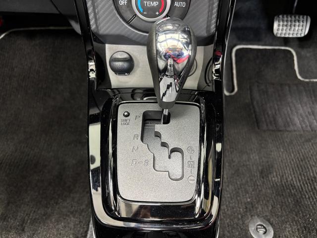 コペンＧＲ　スポーツオープンカー　純正ナビ　バックカメラ　Ｂｌｕｅｔｏｏｔｈ　フルセグ　オートエアコン　ＬＥＤヘッドランプ　フォグランプ　オートライト　ステアリングスイッチ　プッシュスタート　電動格納ミラー　キーフリー（長野県）の中古車