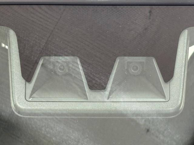 タフトＧ　ダーククロムベンチャー追従機能　オーディオレス　ＵＳＢソケット　アクセサリーソケット　スカイフィールトップ　両側シートヒーター　ＬＥＤヘッドランプ　オートライト機能　プッシュスタート　キーフリー　スマアシ（長野県）の中古車