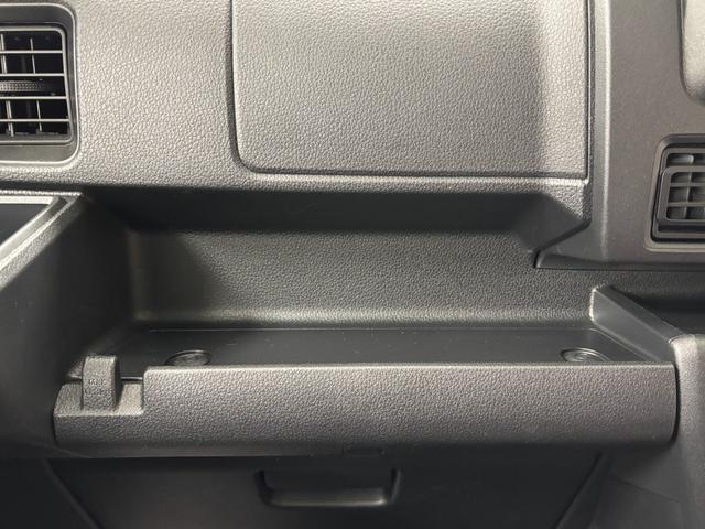ハイゼットカーゴＤＸオーディオレス　アクセサリーソケット　マニュアルエアコン　両側スライドドア　フルフラット荷室　電子制御式４ＷＤ　オーバーヘッドシェルフ　ハロゲン　オートライト機能　キーレスエントリー　スマアシ（長野県）の中古車