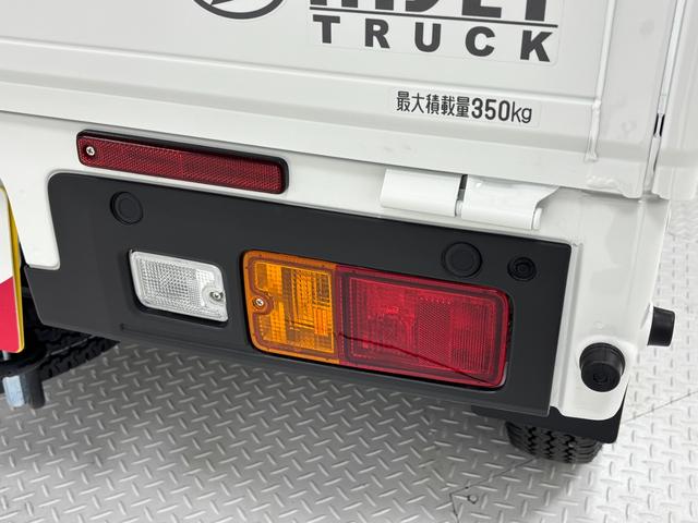 ハイゼットトラックスタンダード　農用スペシャル　５ＭＴ　４ＷＤＭＴ５　ＡＭ．ＦＭチューナー　マニュアルエアコン　ＬＥＤ大型荷台作業　アクセサリーソケット　パートタイム４ＷＤ　ハロゲンランプ　オートライト　板バネ４枚　衝突回避（長野県）の中古車