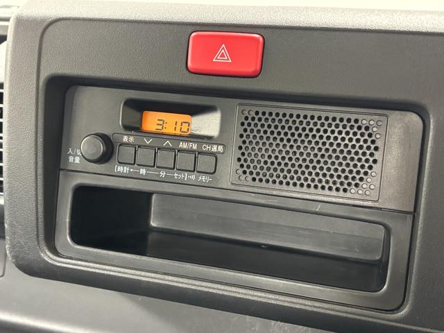 ハイゼットトラックスタンダードMT5 AM.FMラジオ マニュアルエアコン 荷台ゴムマット ガードフレームプロテクター ゲートプロテクター テールゲートチェーン アクセサリーソケット パートタイム4WD ハロゲンランプ(長野県)の中古車