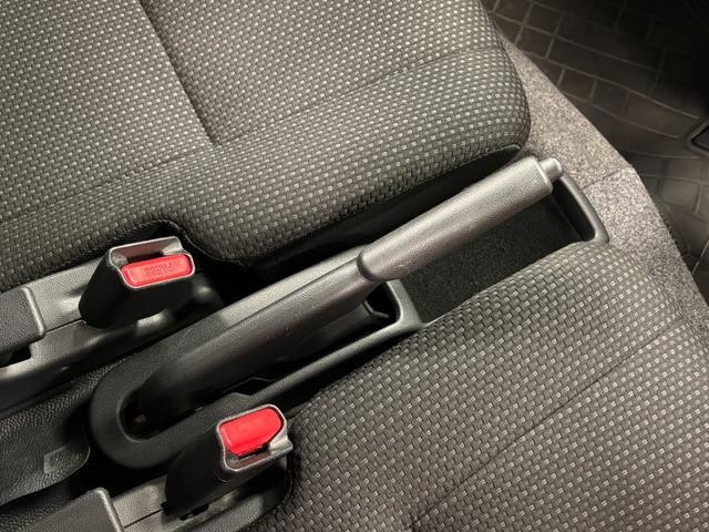 ハイゼットカーゴクルーズターボSAIIIターボ MT5 ETC 純正ナビ Bluetooth フルセグ マニュアルエアコン オーバーヘッドシェルフ フルフラット荷室 パートタイム4WD 電動格納ミラー LED キーレスエントリー 衝突回避(長野県)の中古車