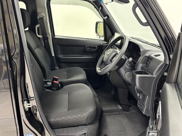 ハイゼットカーゴクルーズ 4WD CVT ディスプレイオーディオ4WD ワンオーナー 禁煙車 両側スライドドア ディスプレイオーディオ レーンアシスト クリアランスソナー オートライト オートマチックハイビーム 記録簿 電動ドアミラー(長野県)の中古車
