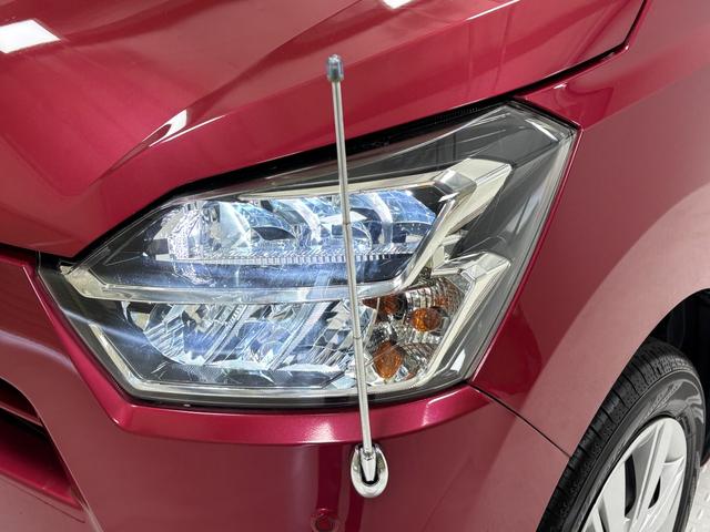 ミライースX SAIIIETC 純正ナビ バックカメラ Bluetooth マニュアルエアコン 電動格納ミラー LEDヘッドランプ キーレスエントリー 衝突回避(長野県)の中古車