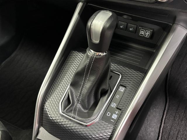 ロッキープレミアムドラレコ　追従機能　純正ナビ　全方位カメラ　Ｂｌｕｅｔｏｏｔｈ　フルセグ　ＵＳＢソケット　両側シートヒーター　ＬＥＤ　フォグランプ　オートライト　プッシュスタート　電動格納ミラー　キーフリー　衝突回避（長野県）の中古車