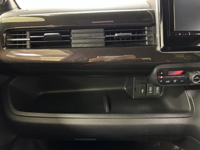 N−BOXカスタムG・LホンダセンシングETC 追従機能 ナビ バックカメラ Bluetooth Apple carplay USBソケット 助手席側電動スライドドア LED フォグランプ オートライト キーフリー 衝突回避(長野県)の中古車