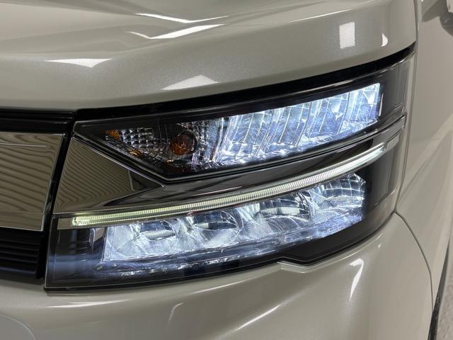 ムーヴカスタム　ＲＳ　ハイパーＳＡIIIターボ　ドラレコ　純正ナビ　バックカメラ　Ｂｌｕｅｔｏｏｔｈ　フルセグ　ＣＤ　ＤＶＤ　ＵＳＢソケット　運転席側シートヒーター　電動格納ミラー　ＬＥＤ　フォグランプ　オートライト　キーフリー　衝突回避（長野県）の中古車