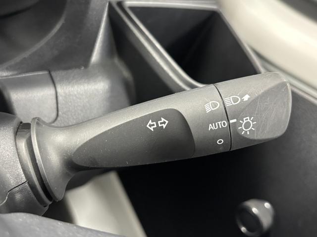 ハイゼットトラックスタンダード5MT AM.FMチューナー マニュアルエアコン パートタイム4WD アクセサリーソケット ガードフレームプロテクター ゲートプロテクター ハロゲンランプ オートライト(長野県)の中古車