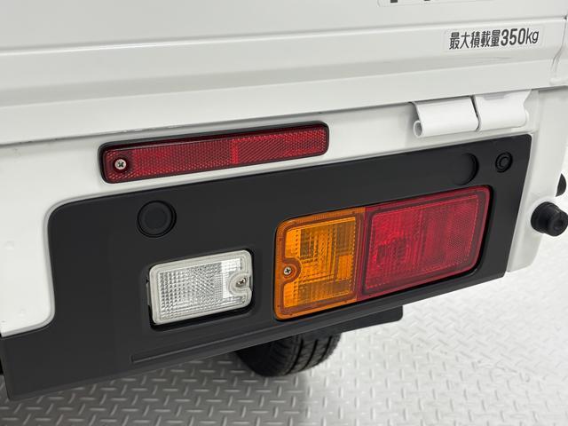 ハイゼットトラックスタンダード5MT AM.FMチューナー マニュアルエアコン パートタイム4WD アクセサリーソケット ガードフレームプロテクター ゲートプロテクター ハロゲンランプ オートライト(長野県)の中古車