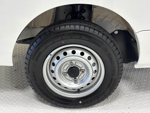 ハイゼットトラックスタンダード5MT AM.FMチューナー マニュアルエアコン パートタイム4WD アクセサリーソケット ガードフレームプロテクター ゲートプロテクター ハロゲンランプ オートライト(長野県)の中古車