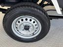 ＡＭ・ＦＭラジオ　マニュアルエアコン　リヤ４枚リーフスプリング　荷台作業灯　ＡＴ　４ＷＤ（長野県）の中古車