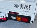 ＡＭ・ＦＭラジオ　マニュアルエアコン　　リヤ４枚リーフスプリング　荷台作業灯　オートライト　ＣＶＴ（長野県）の中古車