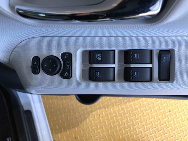 ムーヴキャンバスストライプスＧ２ＷＤ　両側電動スライドドア　オートライト　衝突被害軽減システム　横滑り防止機能　プッシュスタート　スマートキー　オートエアコン　電動格納ドアミラー　アイドリングストップ　ＡＢＳ（長野県）の中古車