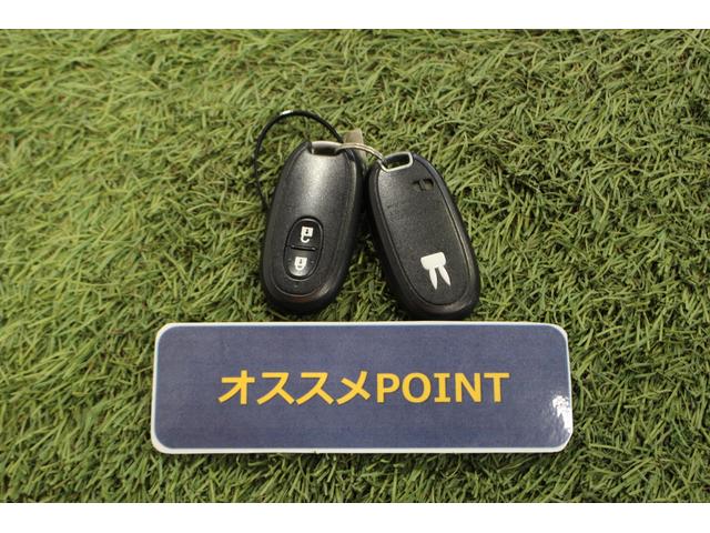 アルトラパンＸ認定中古車　純正ＣＤオーディオ　キーフリーシステム　マニュアルエアコン　ハロゲンヘッドライト　純正アルミホイール　ドアミラーウインカー　アイドリングストップ　ドアバイザー（香川県）の中古車
