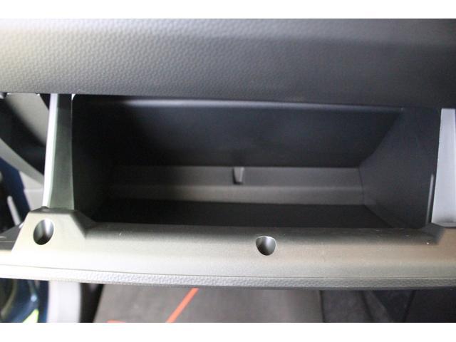 トールカスタムＧ　ターボ認定中古車　９インチディスプレイオーディオ　バックカメラ　ステアリングスイッチ　ＬＥＤヘッドライト　キーフリーシステム　両側パワースライドドア　オートエアコン　オートライト　アイドリングストップ（香川県）の中古車