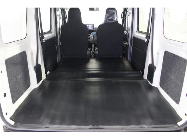 ハイゼットカーゴＤＸ４ＷＤ　ＣＶＴ　ディスプレイオーディオ　ＴＶ　バックカメラ　キーレスエントリー　両側スライドドア　ラジオ　オートライト　エアコン　パワステ　パワーウインドウ（香川県）の中古車