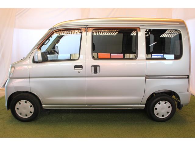 ハイゼットカーゴクルーズ認定中古車　ＡＴ車　キーレスエントリー　ラジオ　両側スライドドア　ハロゲンヘッドライト　電動格納ミラー　ドアバイザー　マニュアルエアコン　リヤワイパー　最大積載量３５０Ｋｇ　パワーステアリング（香川県）の中古車