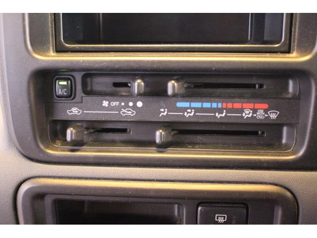 ハイゼットカーゴクルーズ認定中古車　ＡＴ車　キーレスエントリー　ラジオ　両側スライドドア　ハロゲンヘッドライト　電動格納ミラー　ドアバイザー　マニュアルエアコン　リヤワイパー　最大積載量３５０Ｋｇ　パワーステアリング（香川県）の中古車