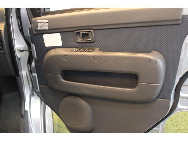 ハイゼットカーゴクルーズ認定中古車　ＡＴ車　キーレスエントリー　ラジオ　両側スライドドア　ハロゲンヘッドライト　電動格納ミラー　ドアバイザー　マニュアルエアコン　リヤワイパー　最大積載量３５０Ｋｇ　パワーステアリング（香川県）の中古車