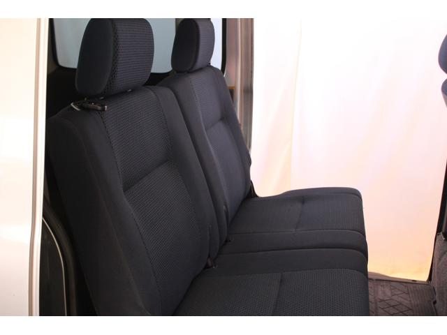 ハイゼットカーゴクルーズ認定中古車　ＡＴ車　キーレスエントリー　ラジオ　両側スライドドア　ハロゲンヘッドライト　電動格納ミラー　ドアバイザー　マニュアルエアコン　リヤワイパー　最大積載量３５０Ｋｇ　パワーステアリング（香川県）の中古車