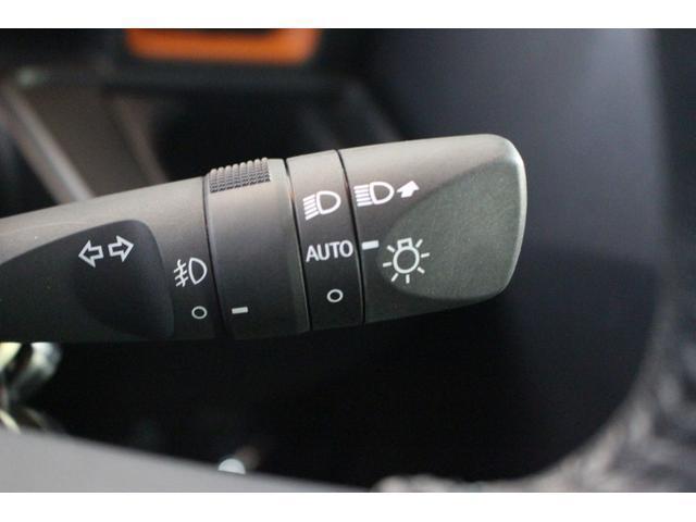 タントファンクロスターボ認定中古車　ＣＶＴ　９インチディスプレイオーディオ　ＥＴＣ　ドライブレコーダー　バックモニター　シートヒーター　スマートアシスト　両側パワースライドドア　キーフリーシステム　電動格納ミラー（香川県）の中古車