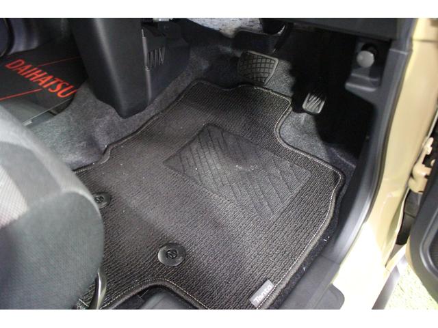 タントファンクロスターボ認定中古車　ＣＶＴ　９インチディスプレイオーディオ　ＥＴＣ　ドライブレコーダー　バックモニター　シートヒーター　スマートアシスト　両側パワースライドドア　キーフリーシステム　電動格納ミラー（香川県）の中古車