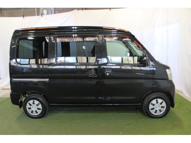 ハイゼットカーゴクルーズ認定中古車　ＡＴ　ＣＤラジオ　マニュアルエアコン　両側スライドドア　電動格納ミラー　ハロゲンヘッドライト　ドアバイザー　リヤワイパー　パワーウインド　パワーステアリング　シガーライター（香川県）の中古車